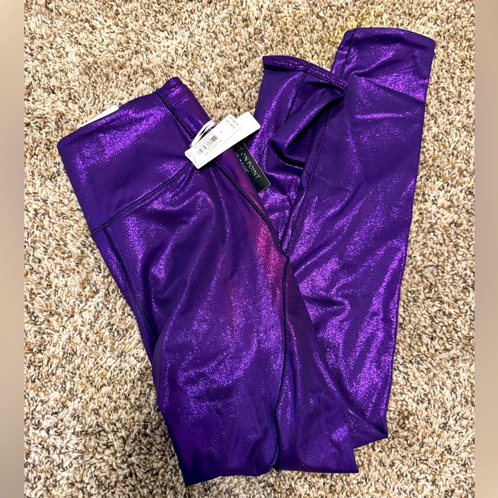Shimmery VS athletic leggings